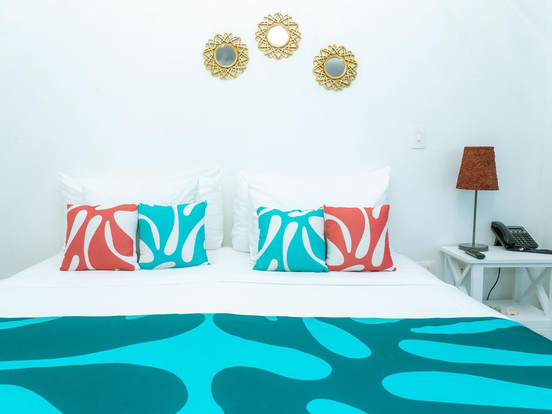 Triple Room with Sea View
